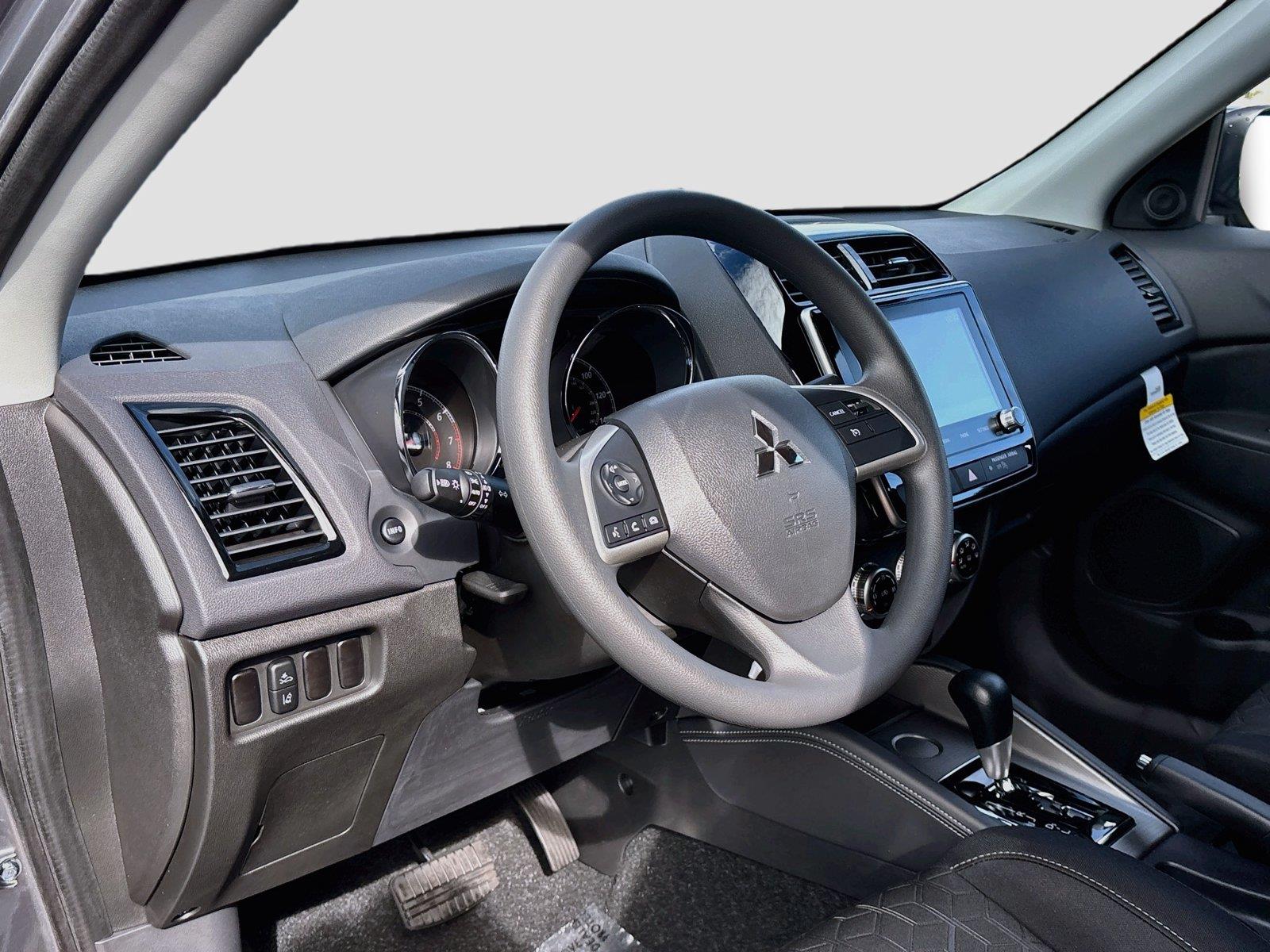 2027 Mitsubishi Outlander Sport ES