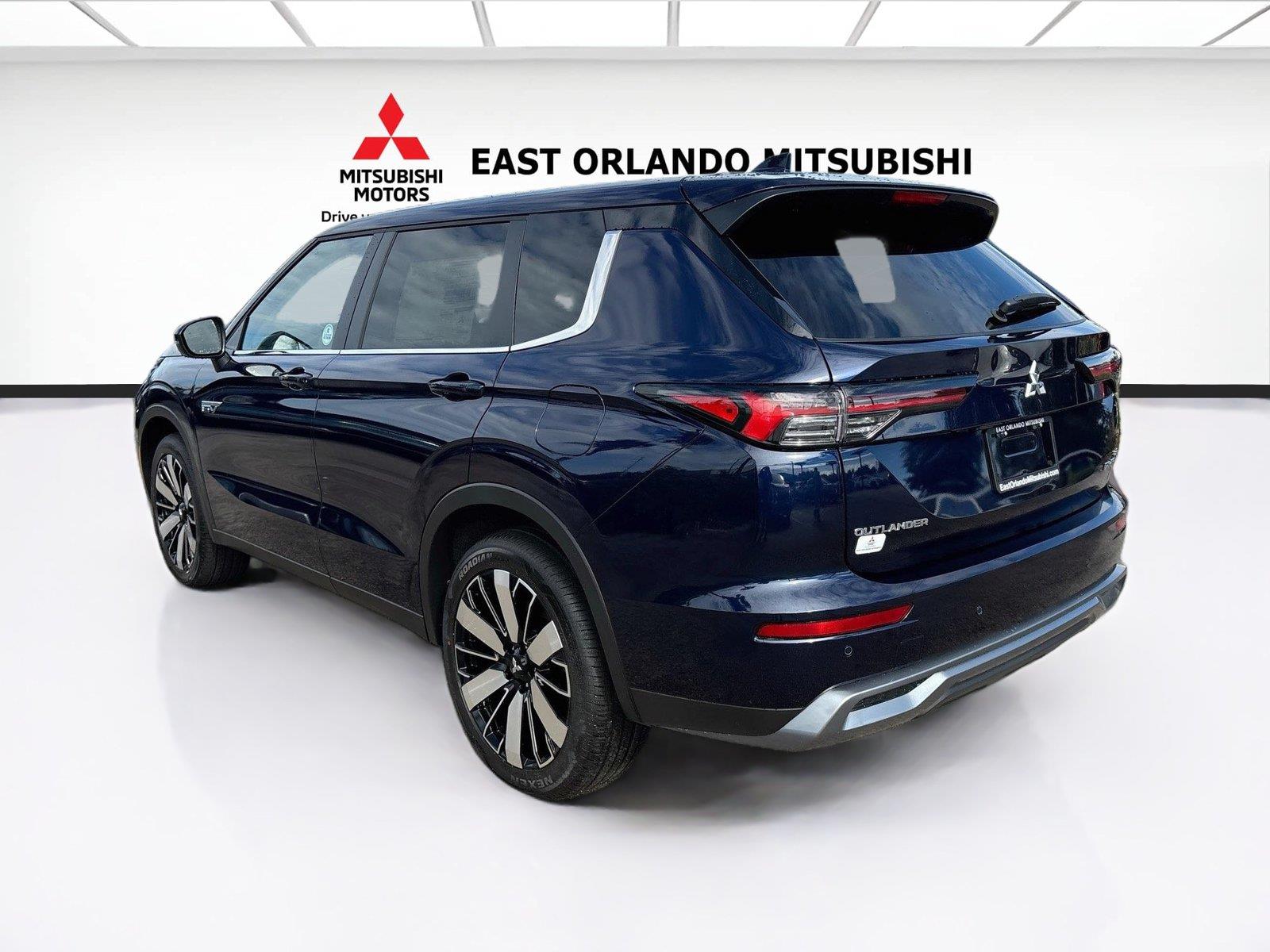 2026 Mitsubishi Outlander Plug-In Hybrid SE