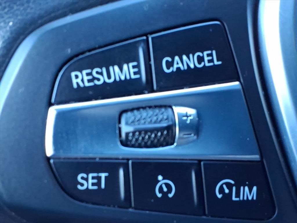 2021 BMW 3 Series 330i