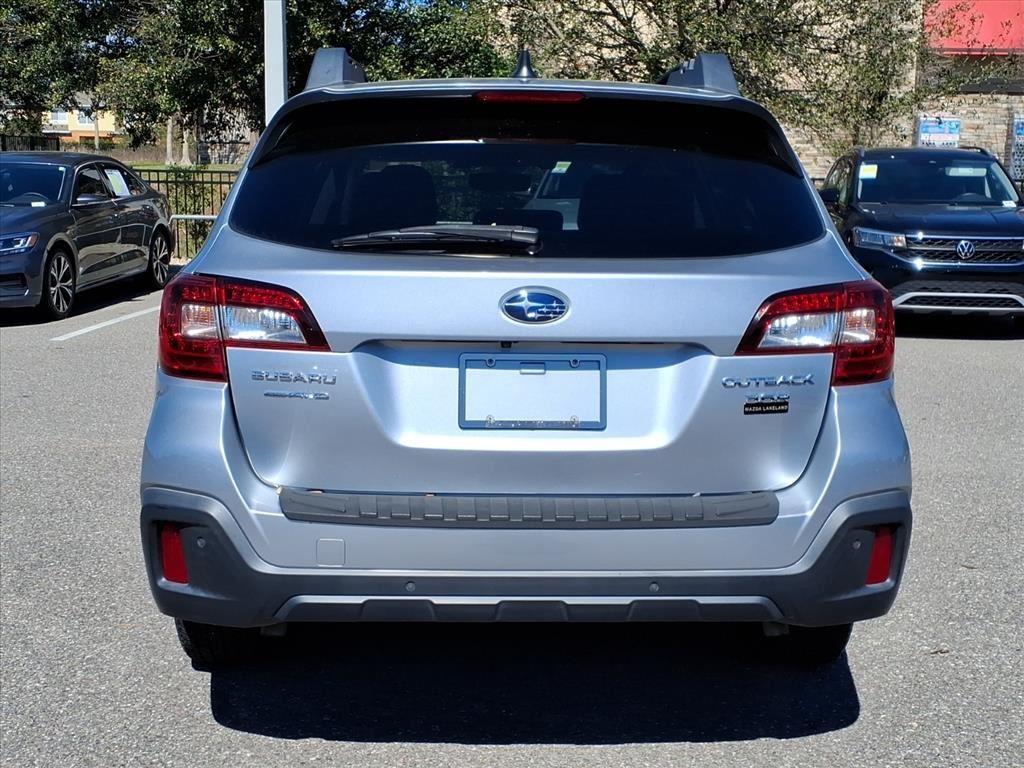 2018 Subaru Outback Limited