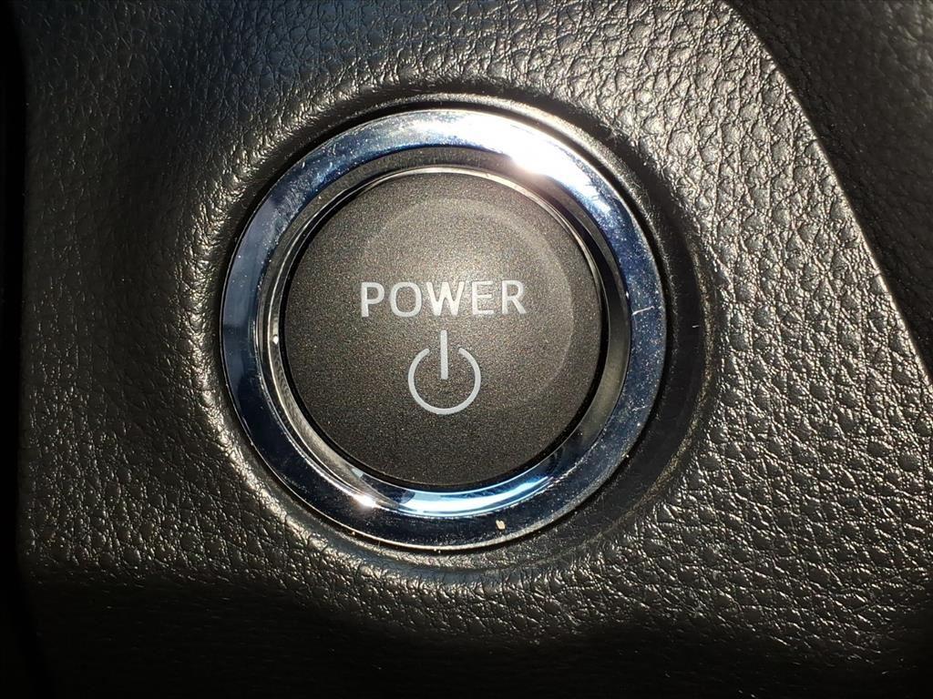 2025 Toyota RAV4 Hybrid XLE Premium