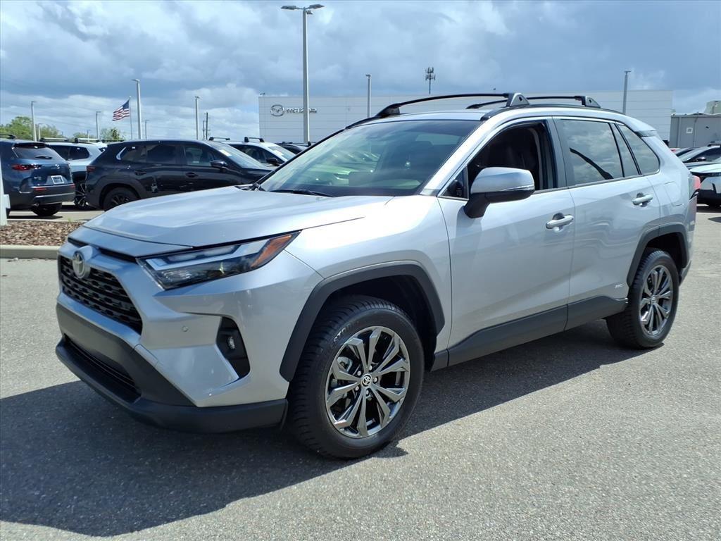 2025 Toyota RAV4 Hybrid XLE Premium
