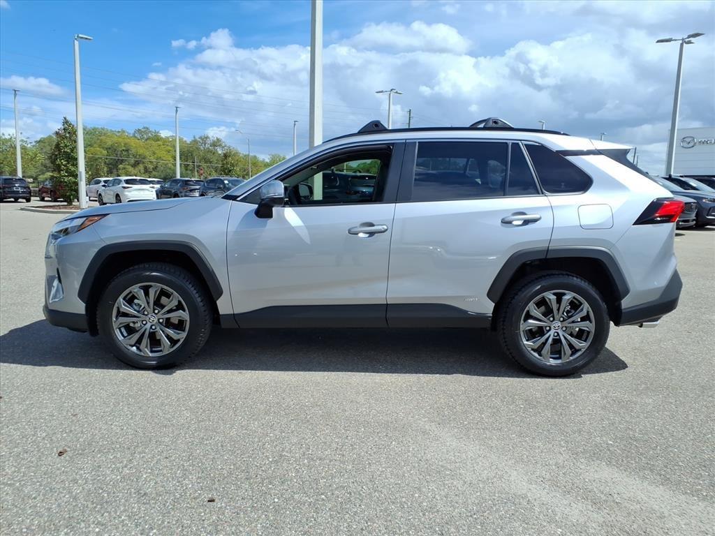 2025 Toyota RAV4 Hybrid XLE Premium