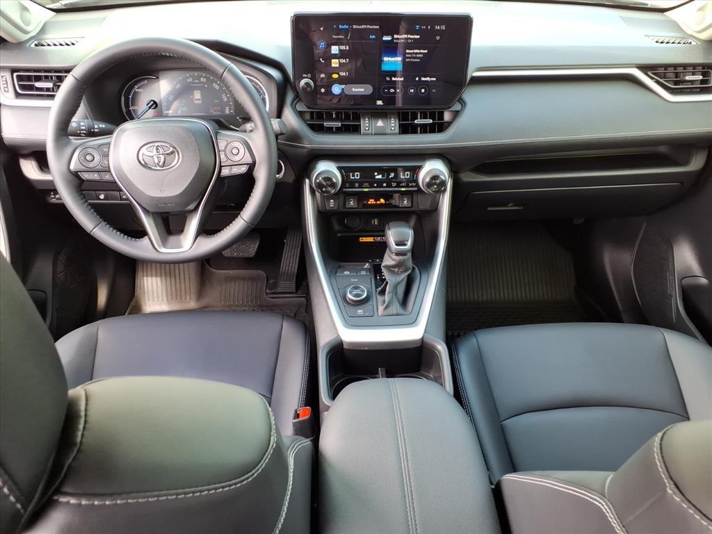 2025 Toyota RAV4 Hybrid XLE Premium