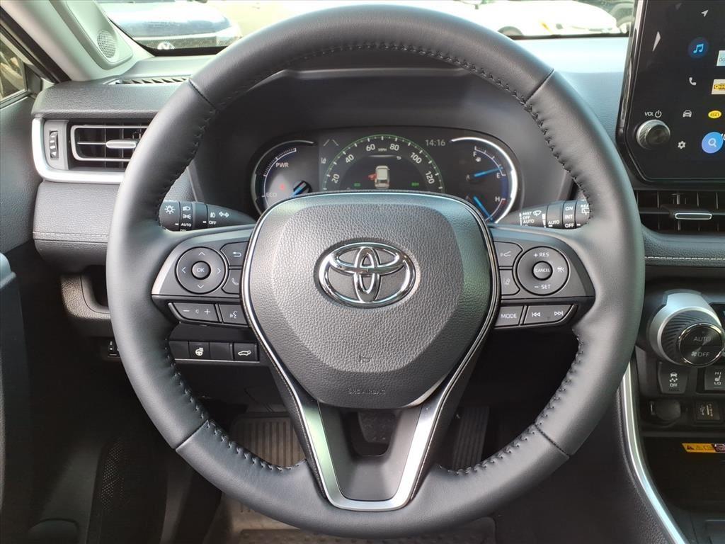 2025 Toyota RAV4 Hybrid XLE Premium