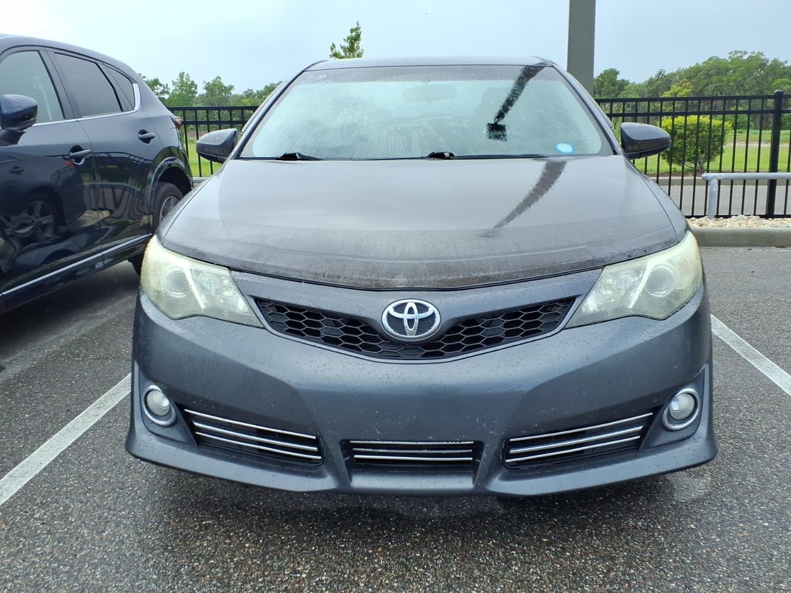 Used 2014 Toyota Camry SE with VIN 4T1BF1FK1EU755000 for sale in Sanford, FL