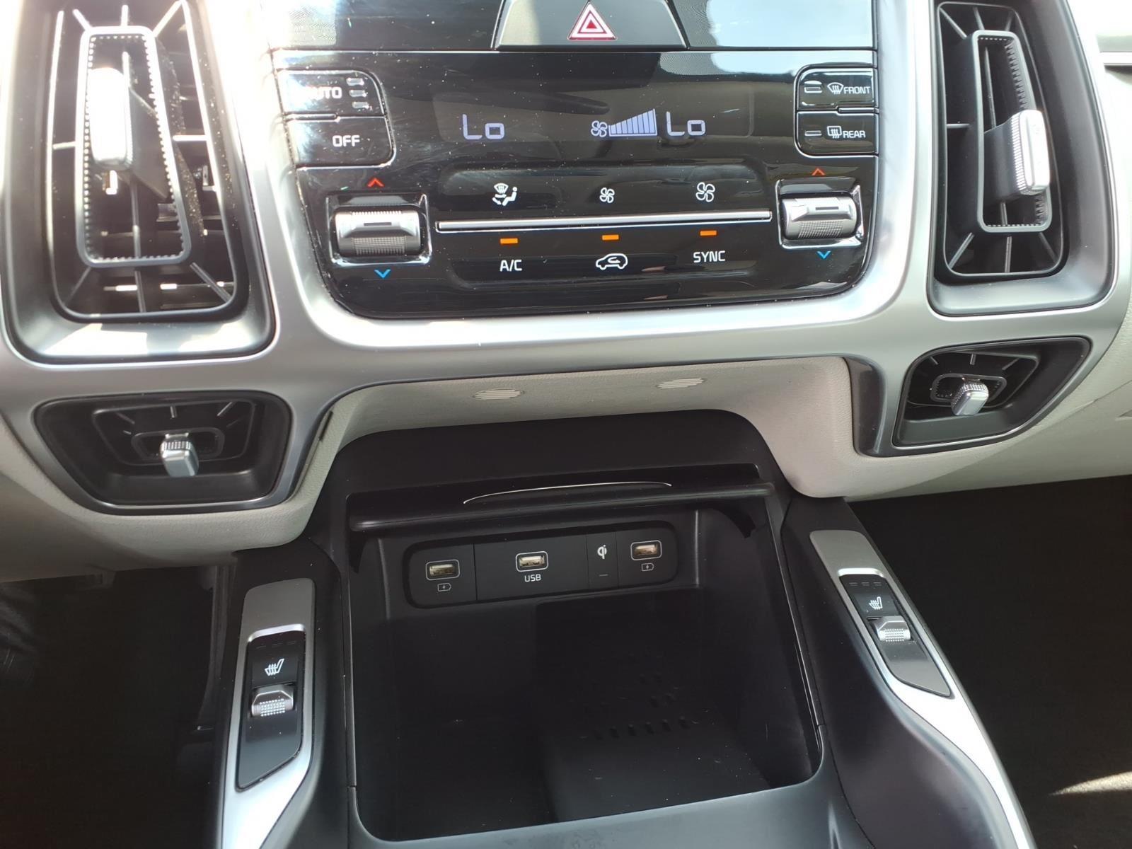 2023 Kia Sorento S