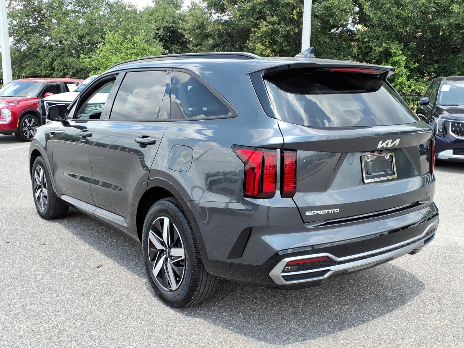 2023 Kia Sorento S