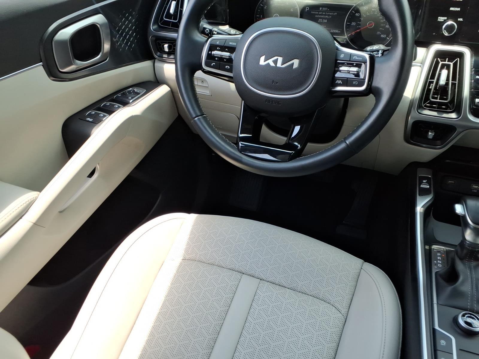 2023 Kia Sorento S