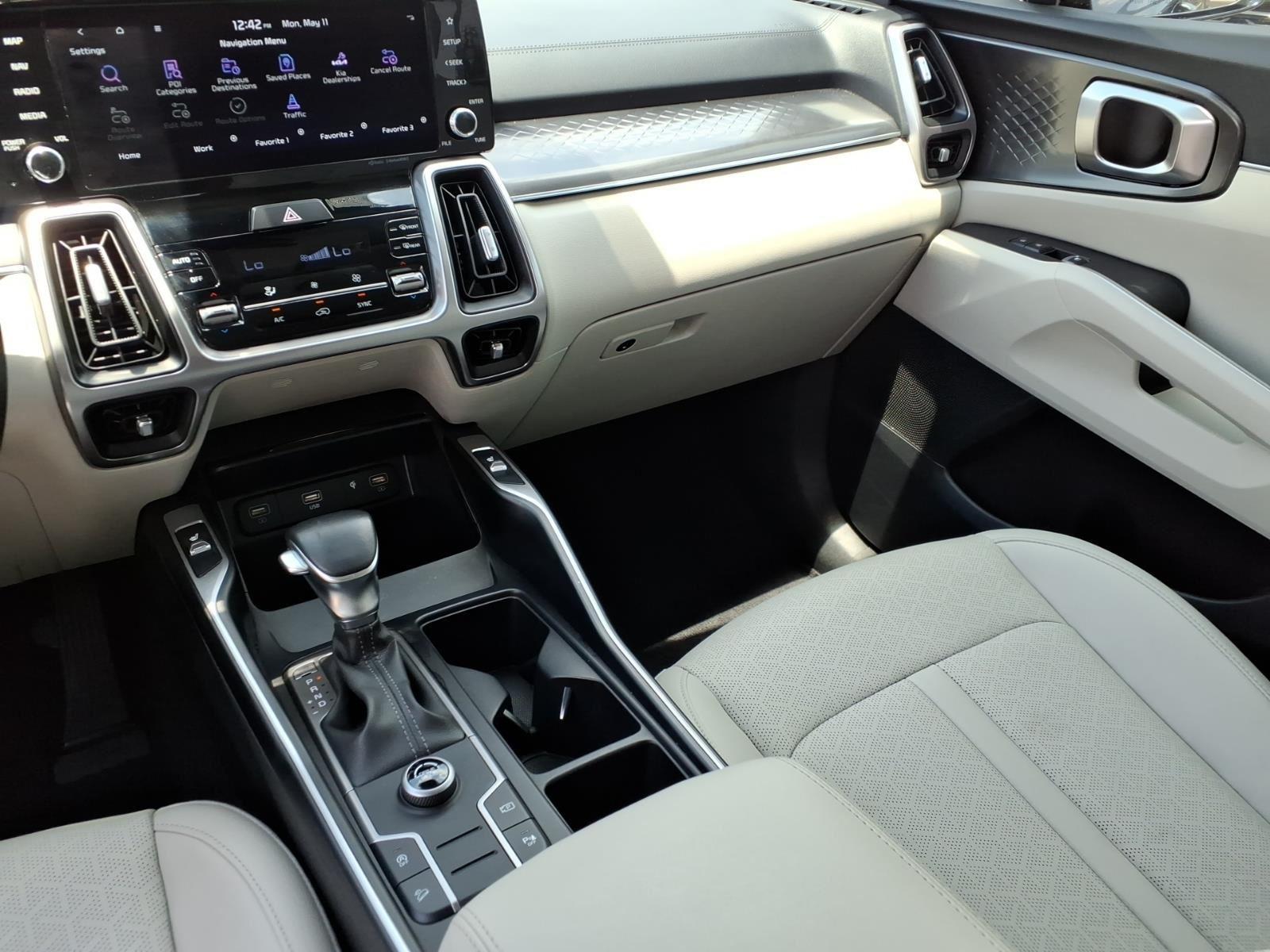 2023 Kia Sorento S