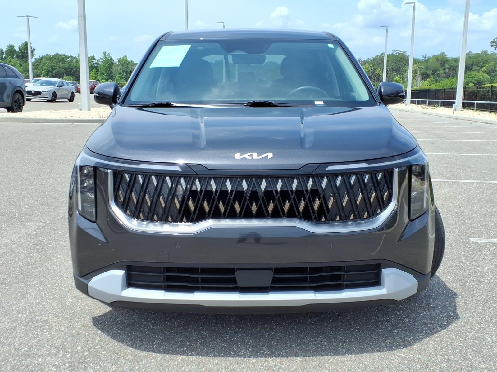 2025 Kia Carnival LXS