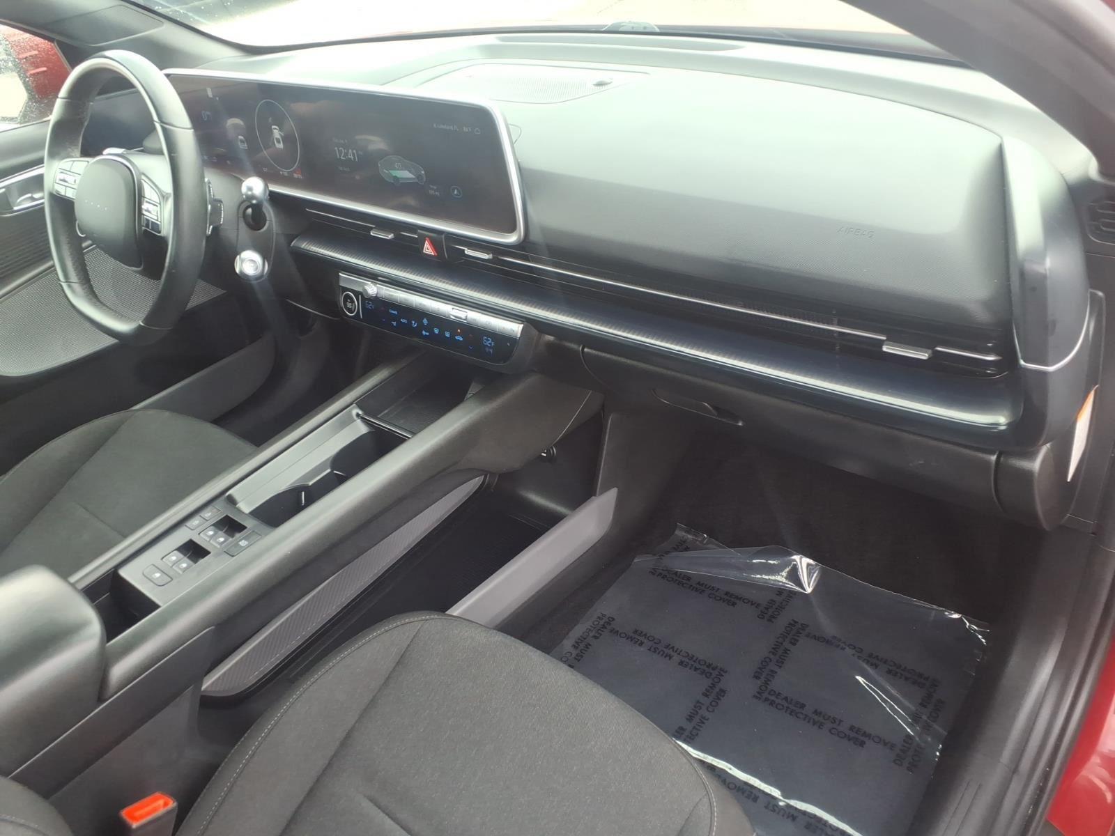 2024 Hyundai IONIQ 6 SE