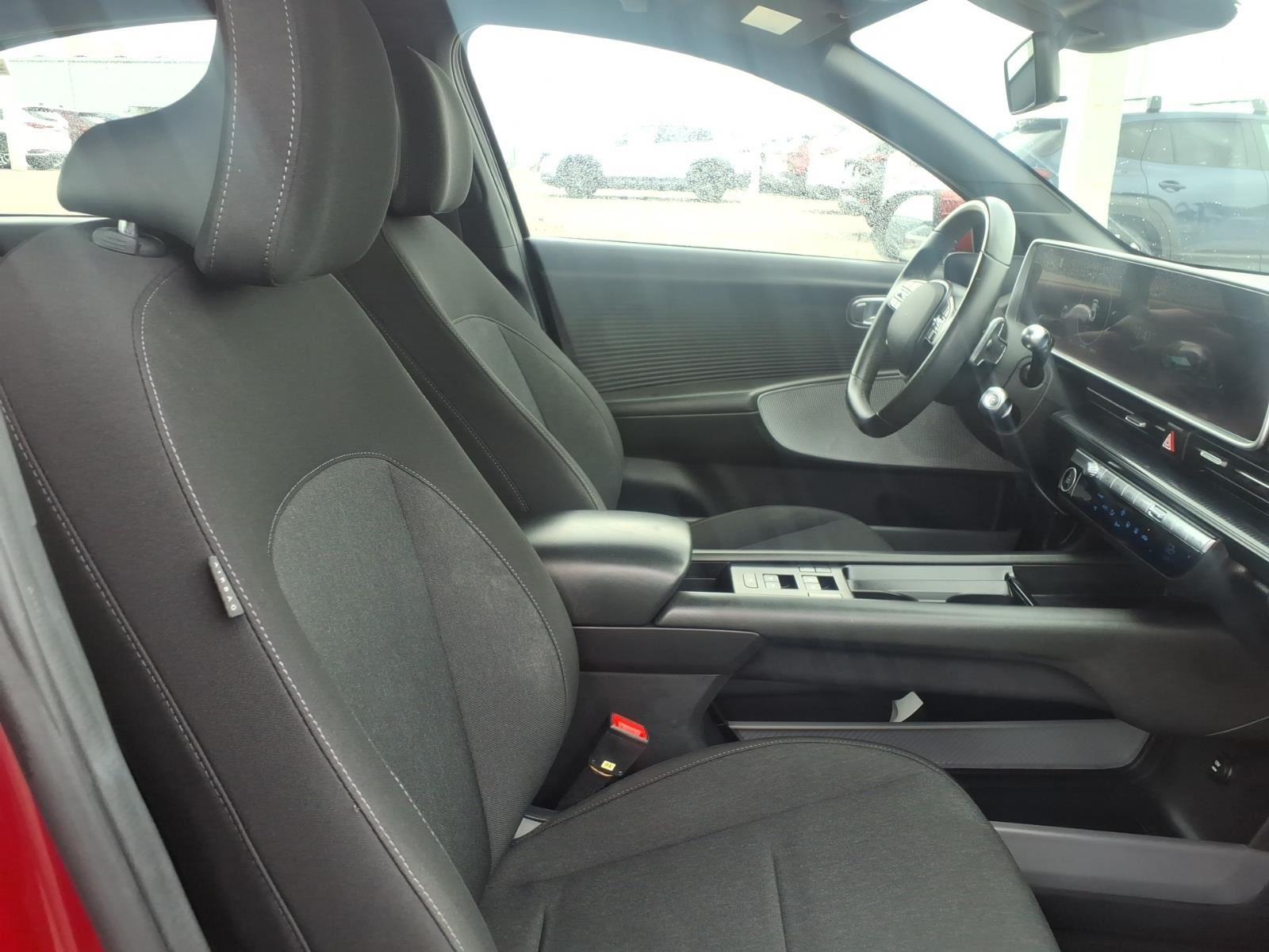 2024 Hyundai IONIQ 6 SE