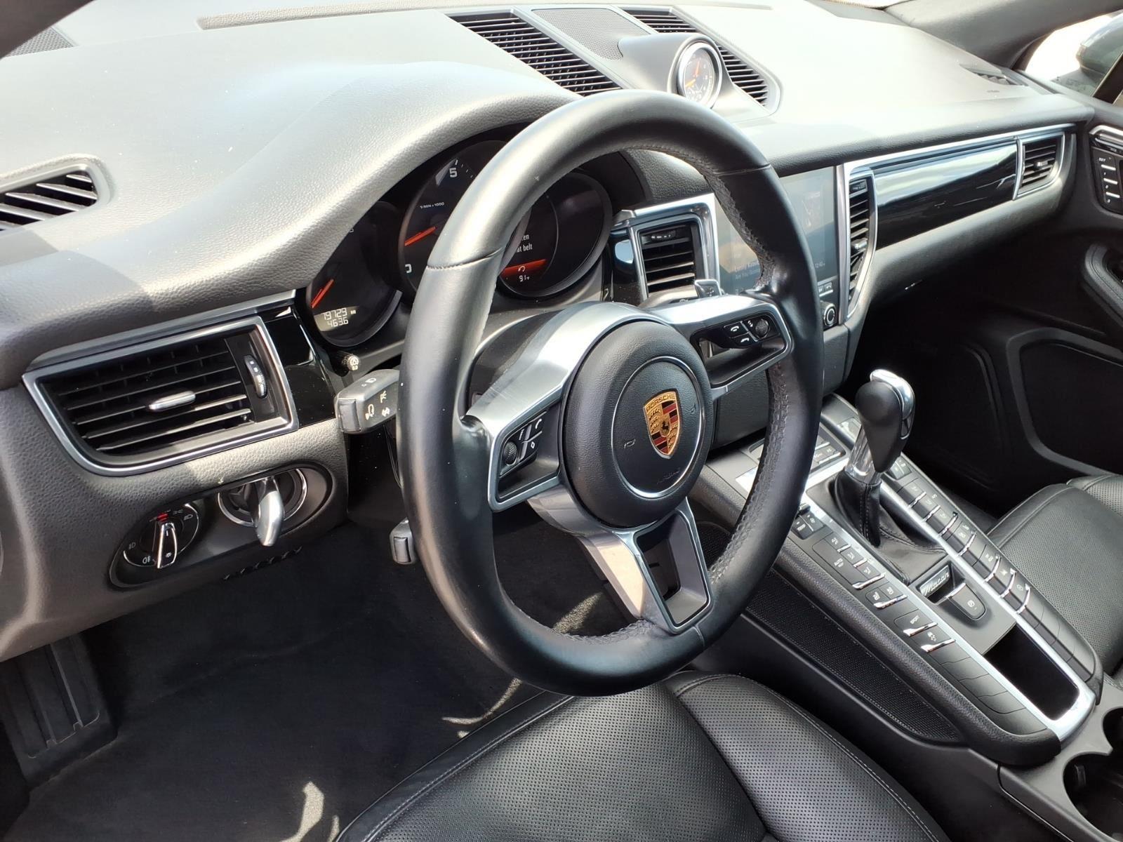 2018 Porsche Macan