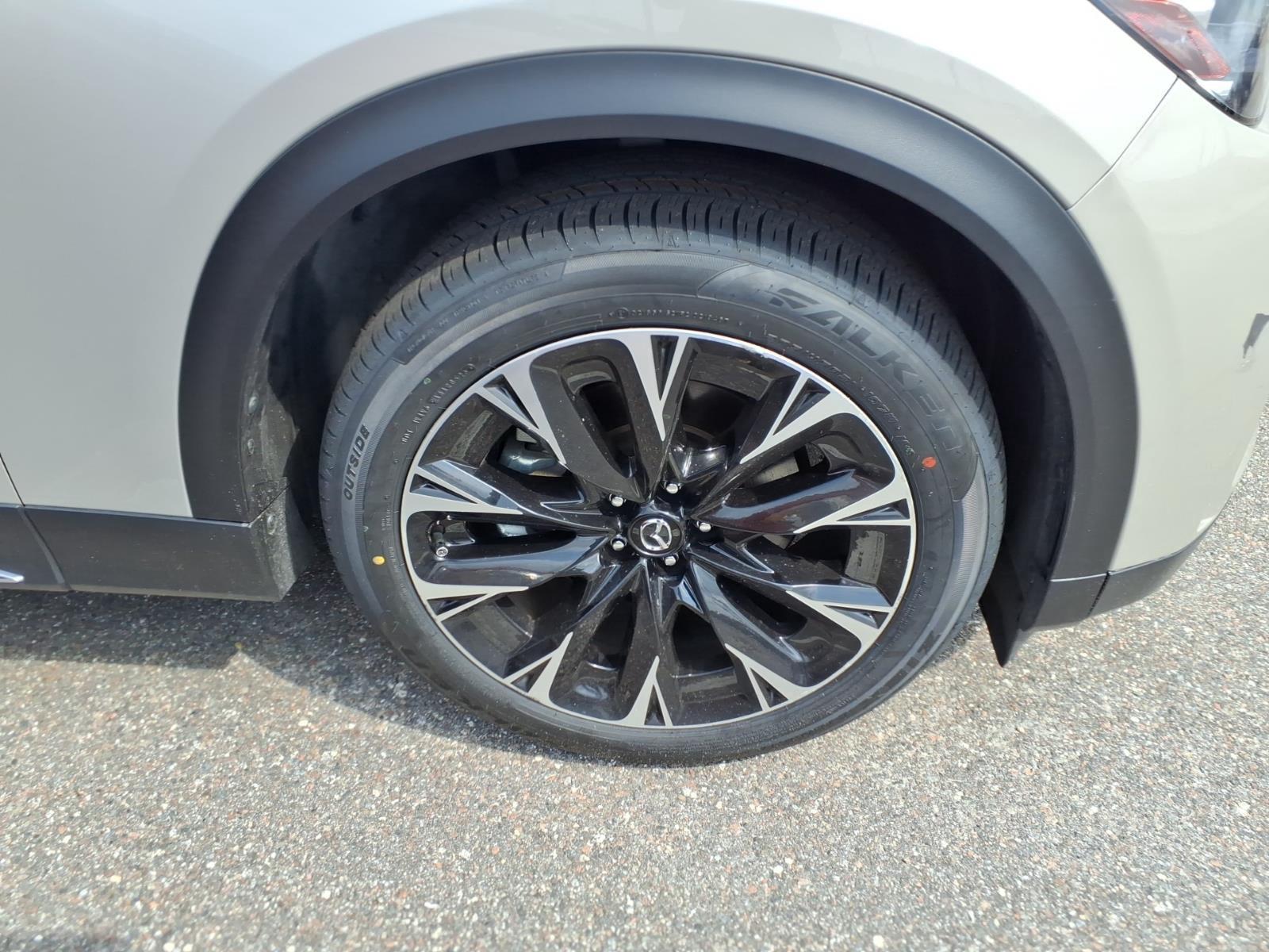 2024 Mazda CX-90 PHEV Premium