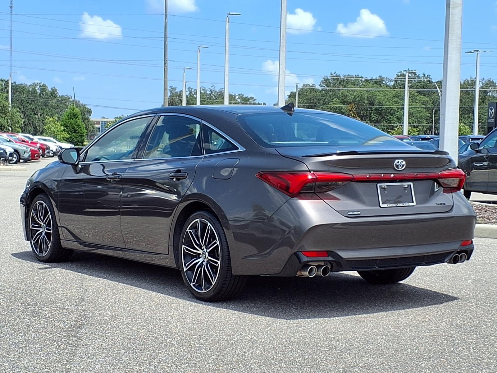 2019 Toyota Avalon XSE