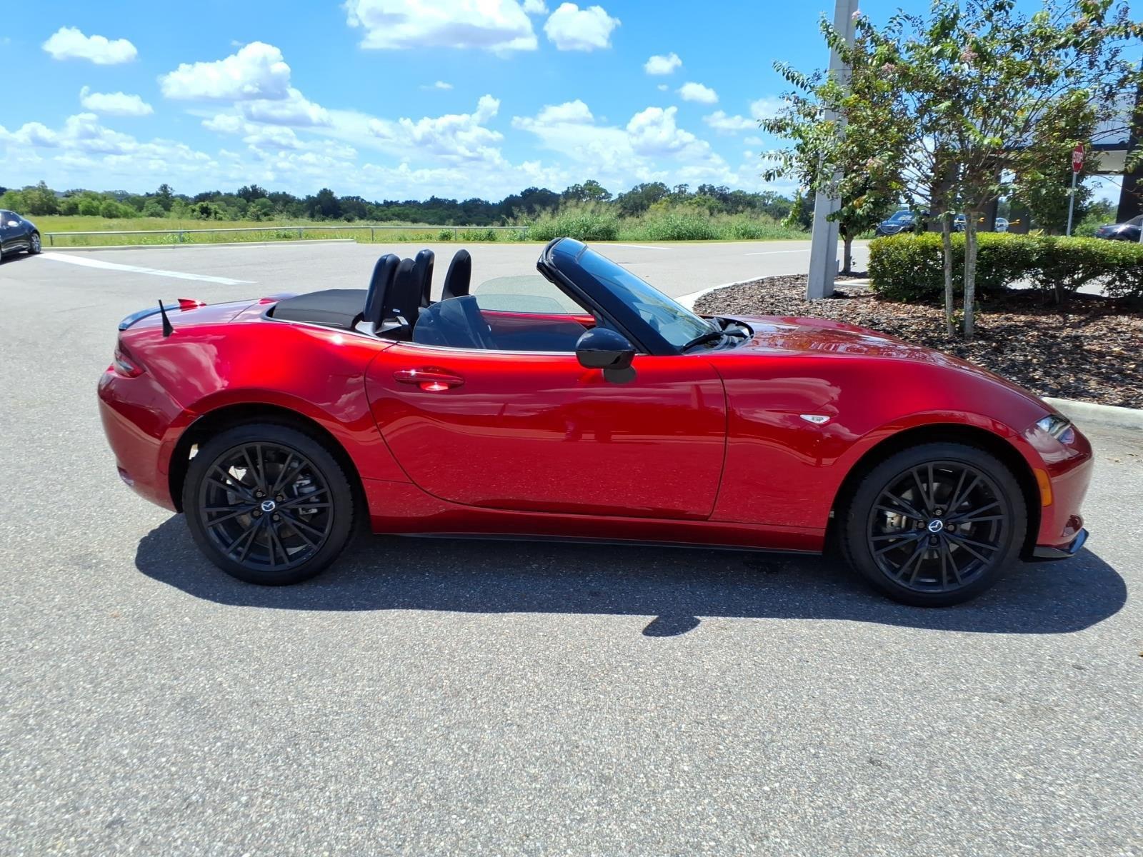 2025 Mazda MX-5 Miata Club