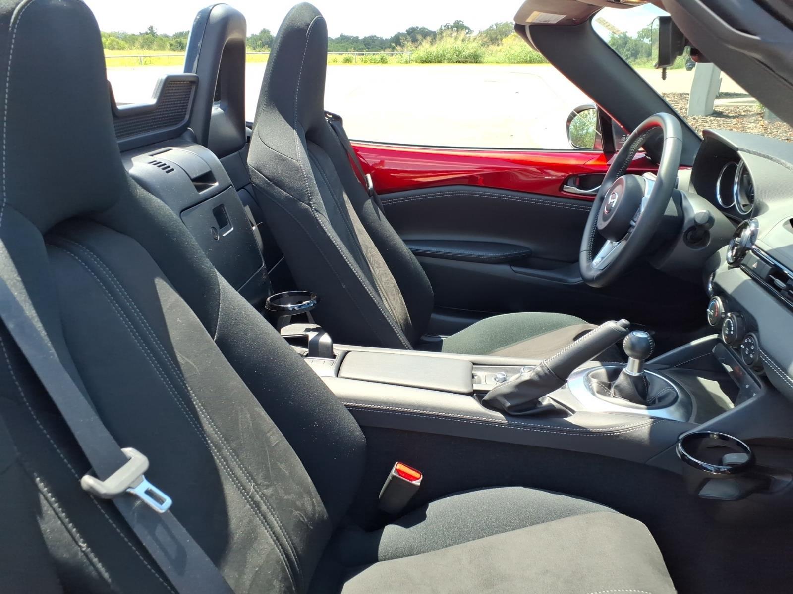 2025 Mazda MX-5 Miata Club