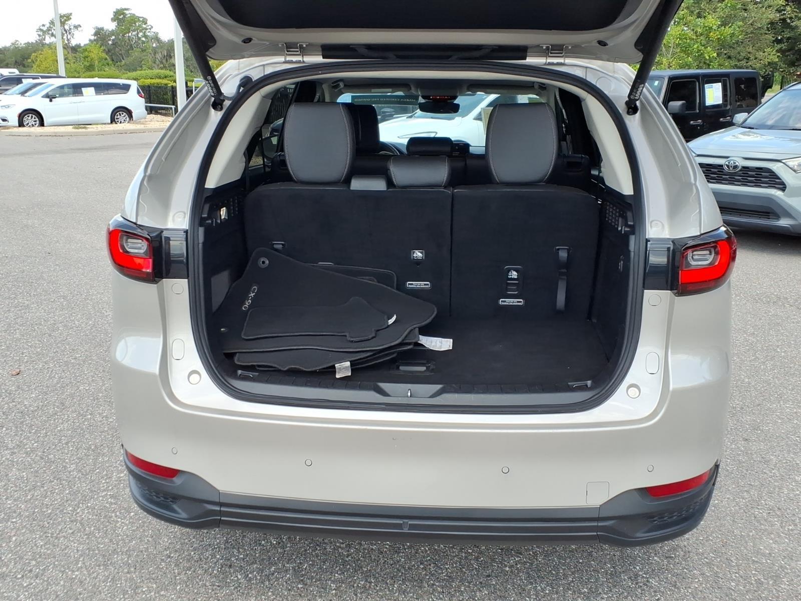 2025 Mazda CX-90 Preferred Package