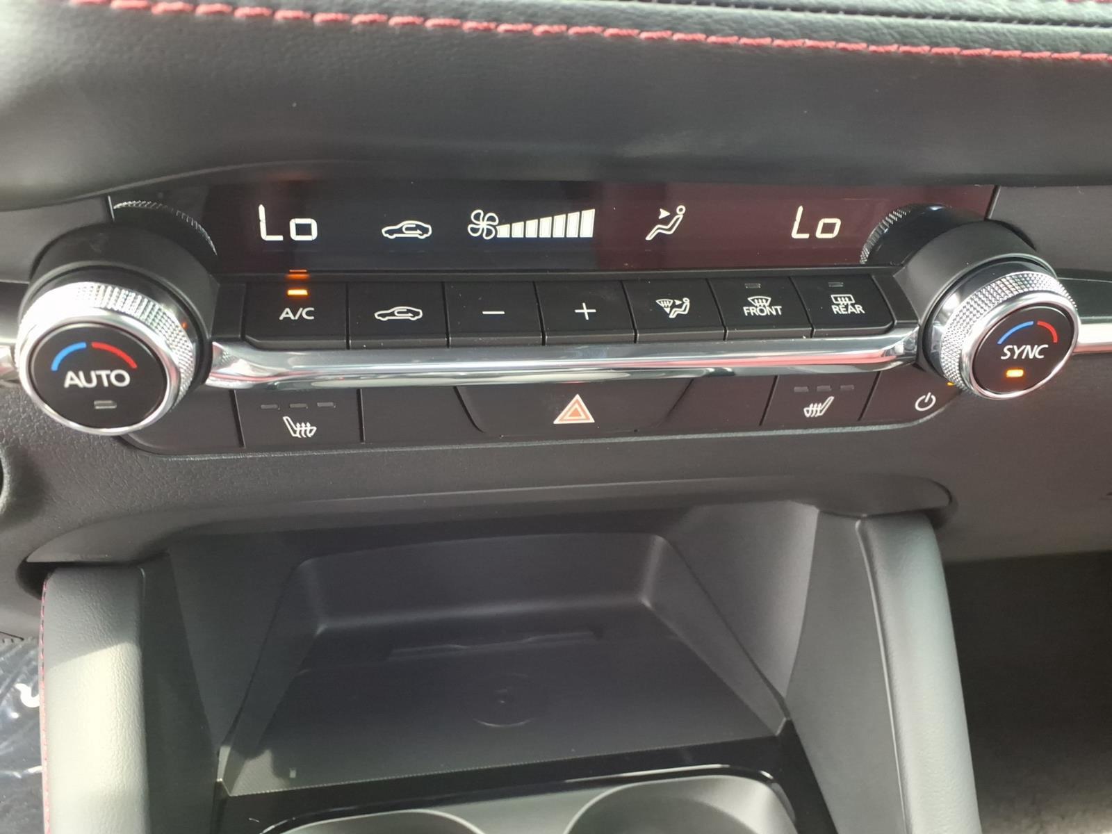 2026 Mazda Mazda3 Hatchback 2.5 S Carbon Edition