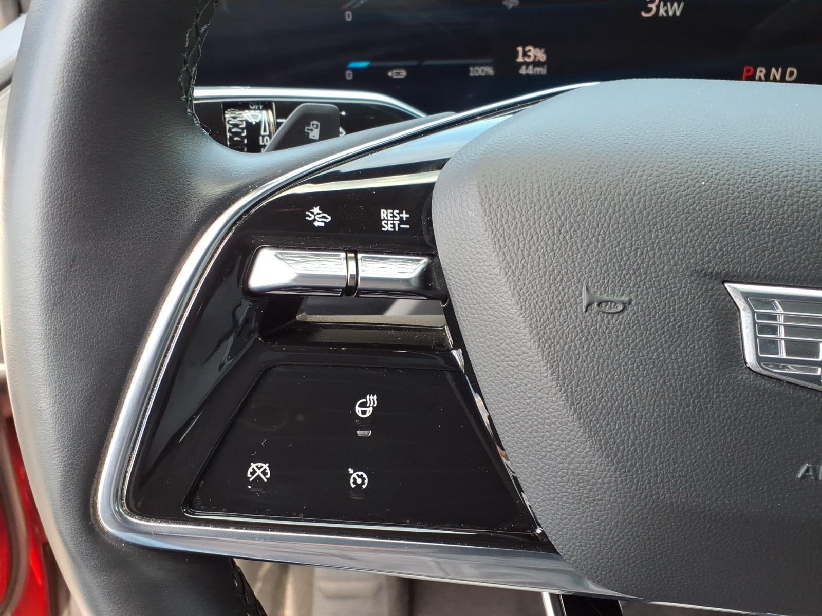 2024 Cadillac LYRIQ Sport