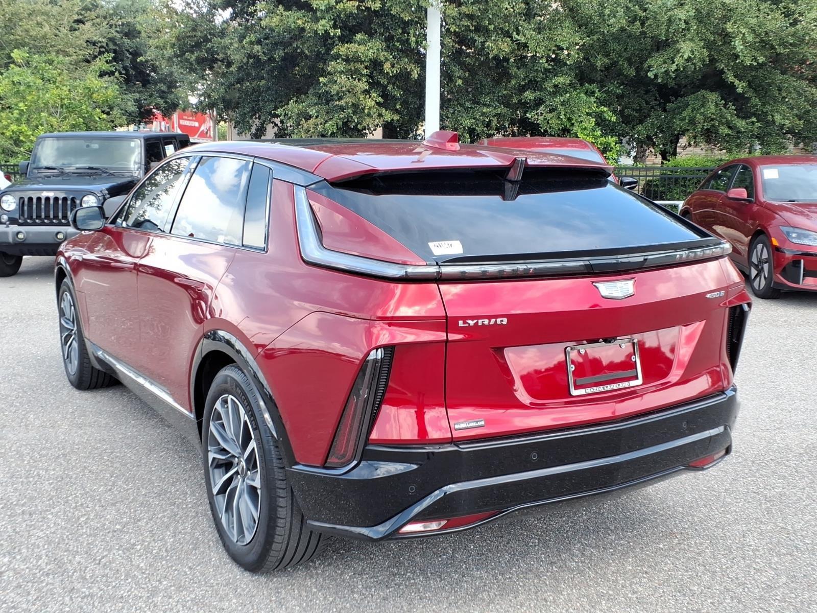2024 Cadillac LYRIQ Sport