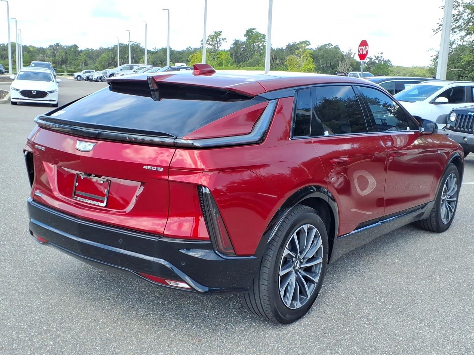 2024 Cadillac LYRIQ Sport