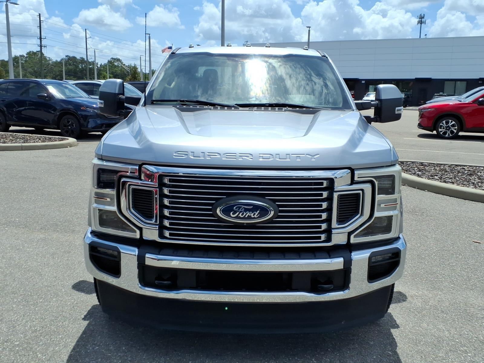 2022 Ford Super Duty F-350 DRW LARIAT