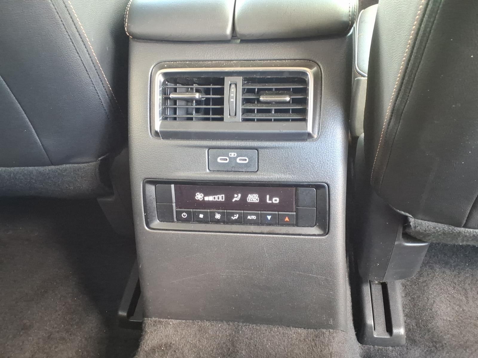 2025 Mazda CX-90 Preferred Package