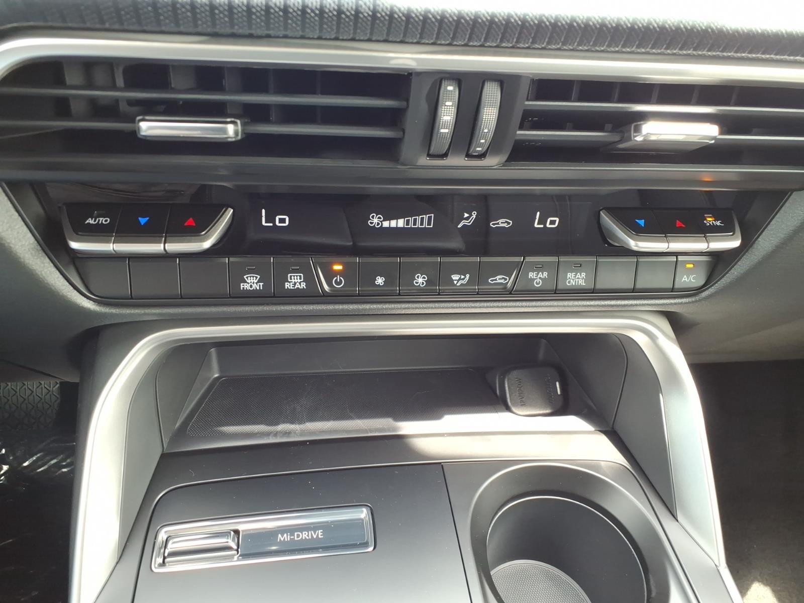 2026 Mazda CX-90 Select