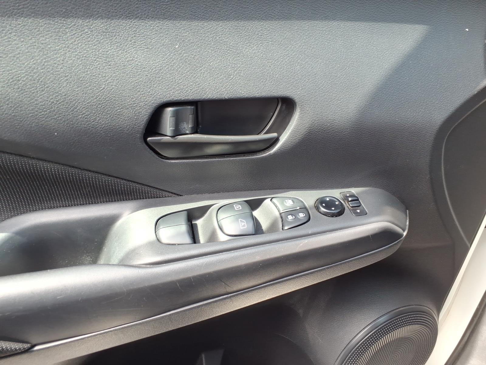 2023 Nissan Kicks S