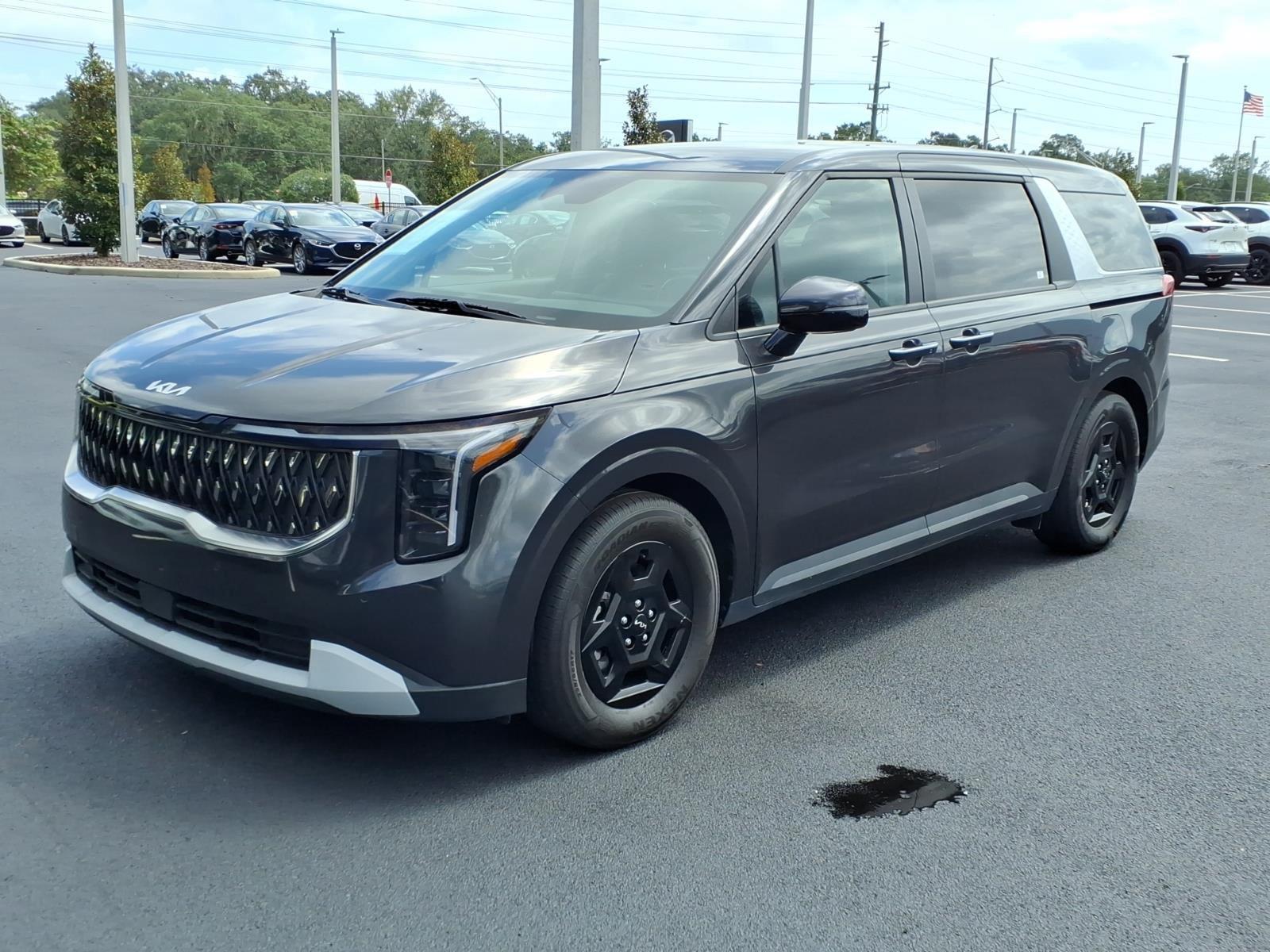 2025 Kia Carnival LXS