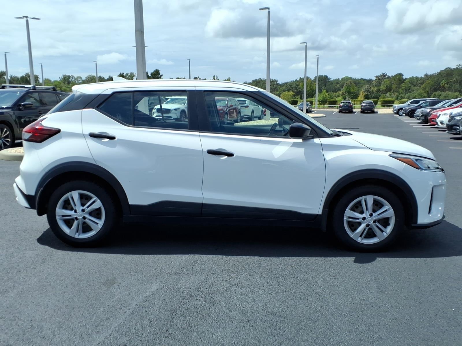 2023 Nissan Kicks S