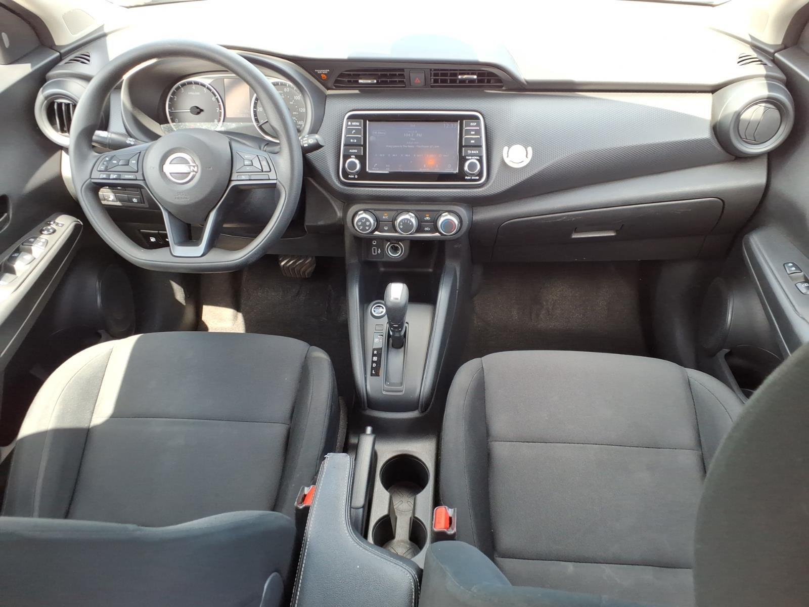2023 Nissan Kicks S