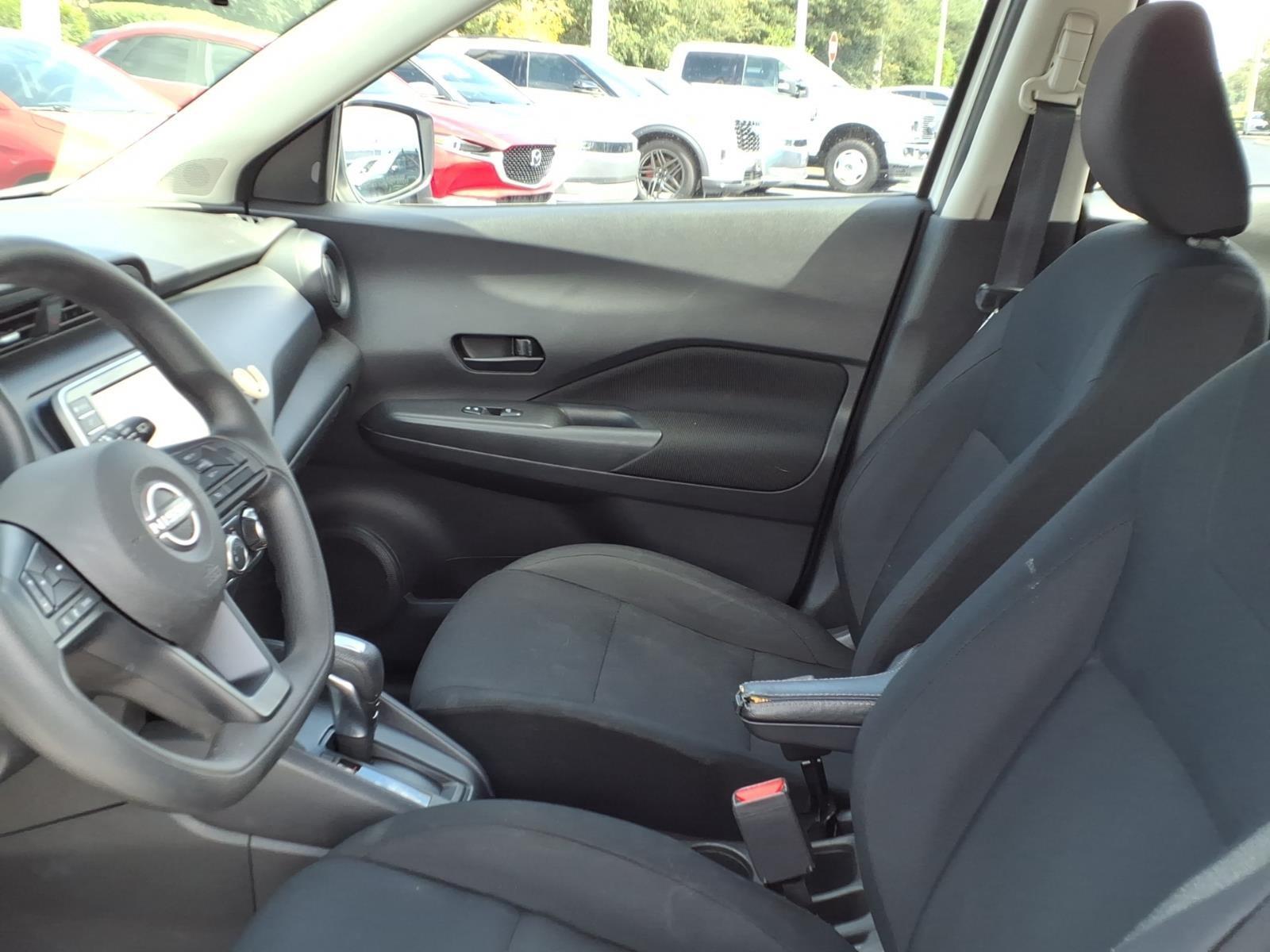 2023 Nissan Kicks S