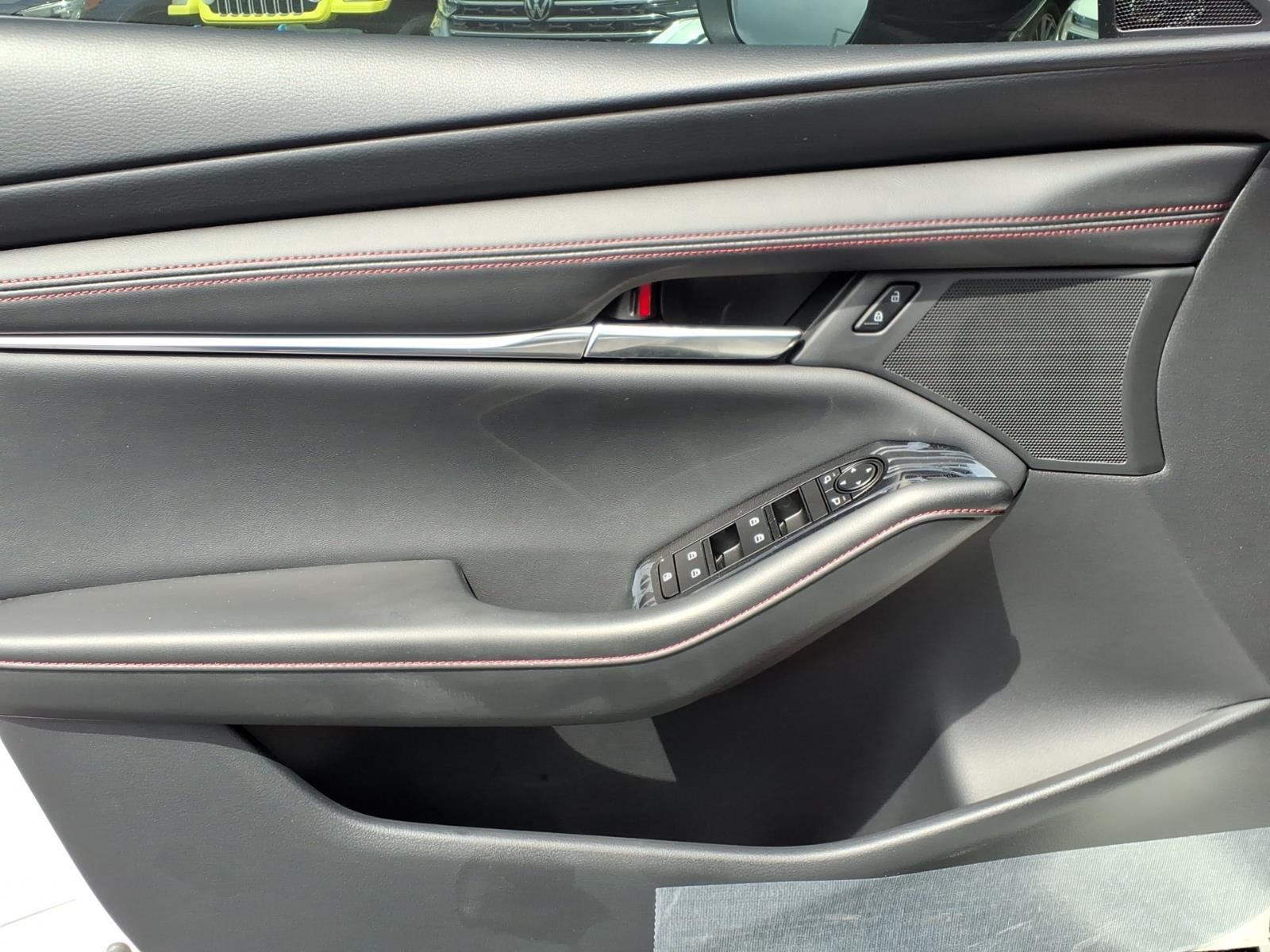 2026 Mazda Mazda3 Hatchback 2.5 S Carbon Edition