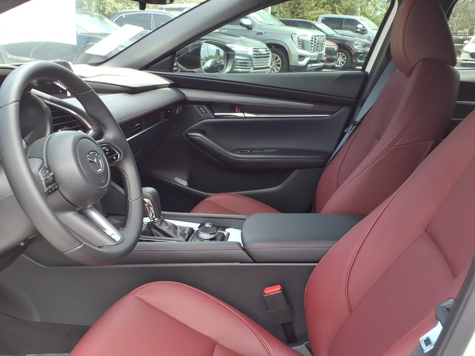 2026 Mazda Mazda3 Hatchback 2.5 S Carbon Edition