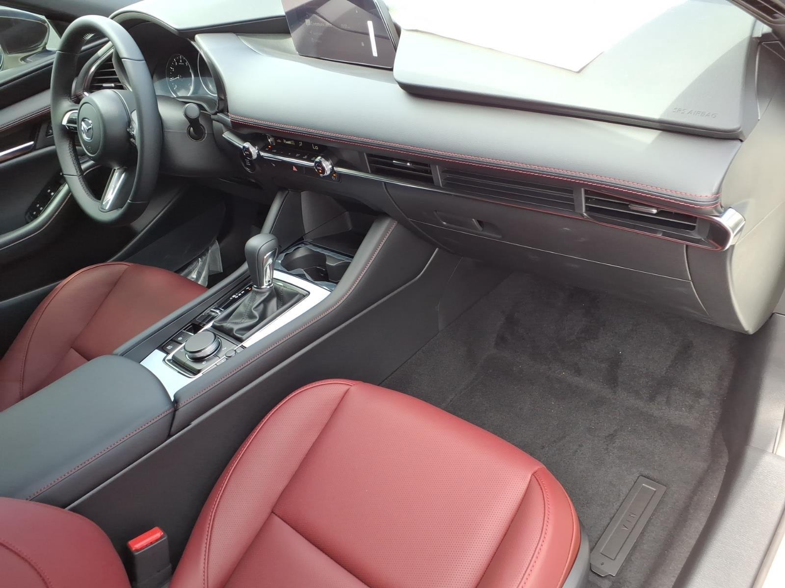 2026 Mazda Mazda3 Hatchback 2.5 S Carbon Edition