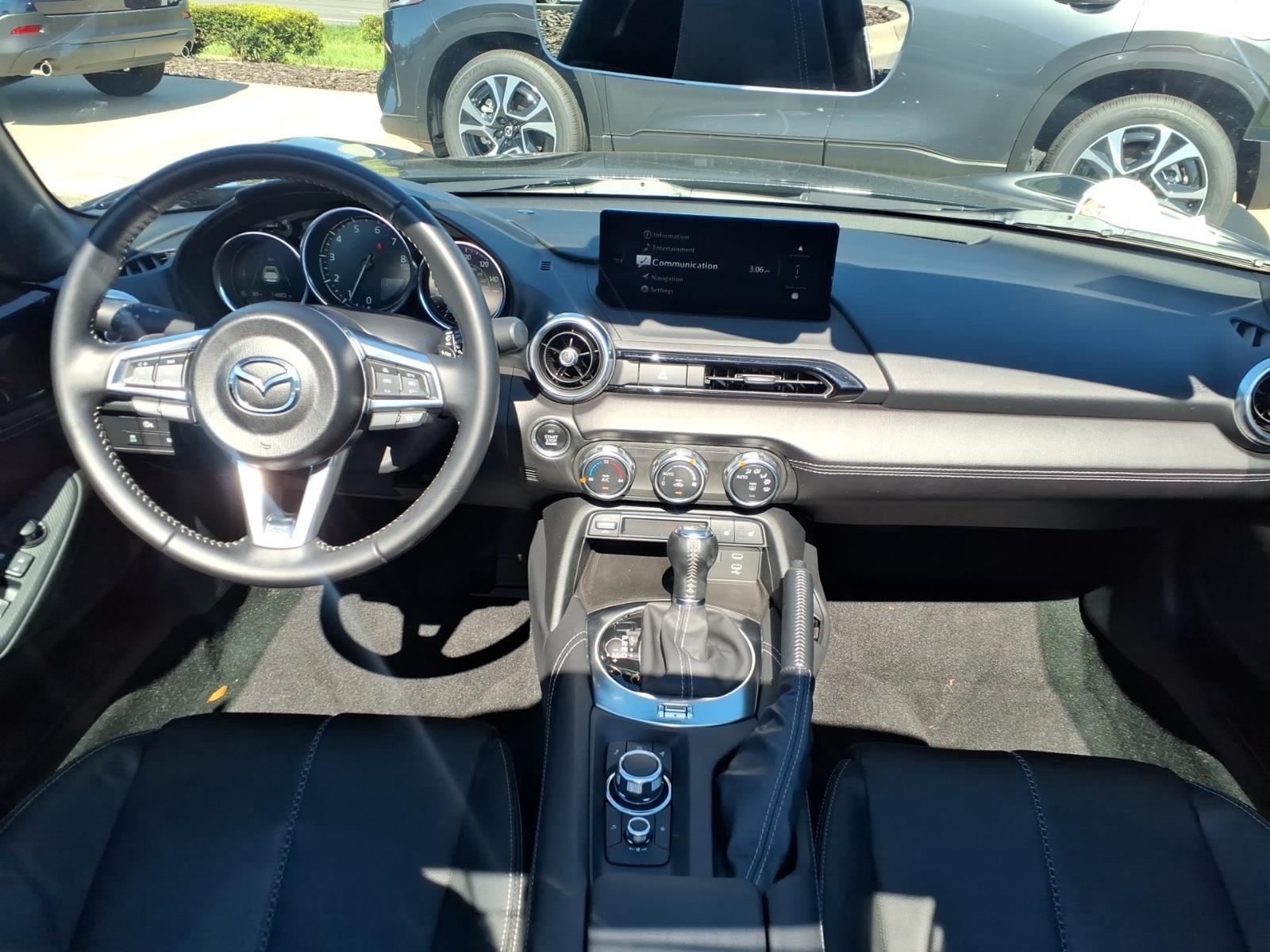 2025 Mazda MX-5 Miata RF Grand Touring
