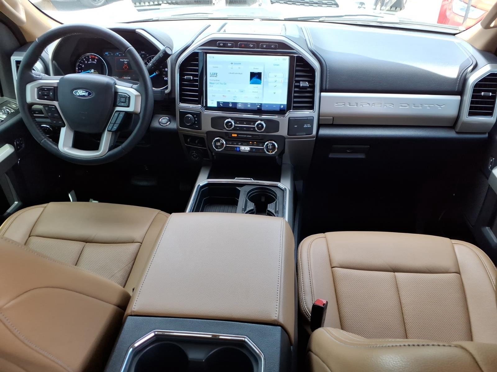 2022 Ford Super Duty F-350 DRW LARIAT