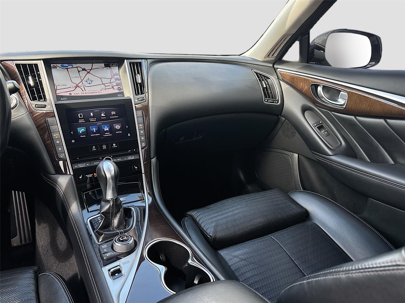 2015 INFINITI Q50 Sport