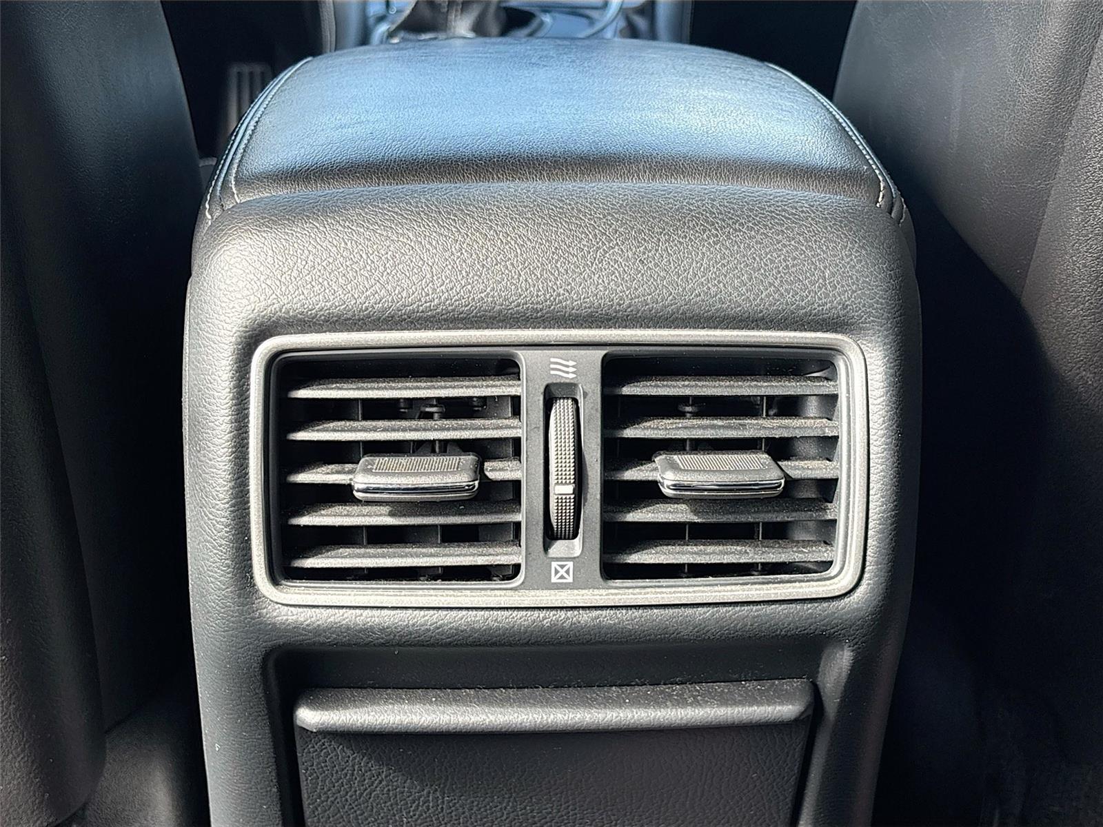 2015 INFINITI Q50 Sport