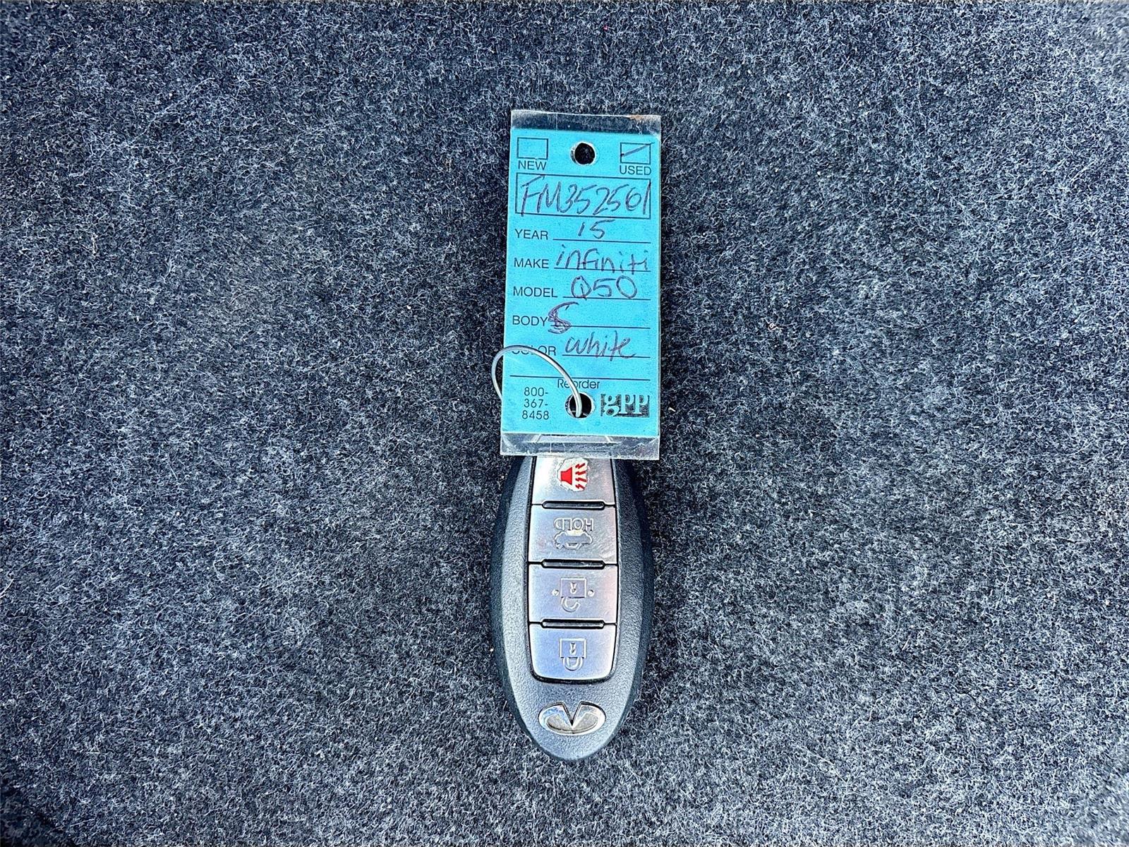 2015 INFINITI Q50 Sport