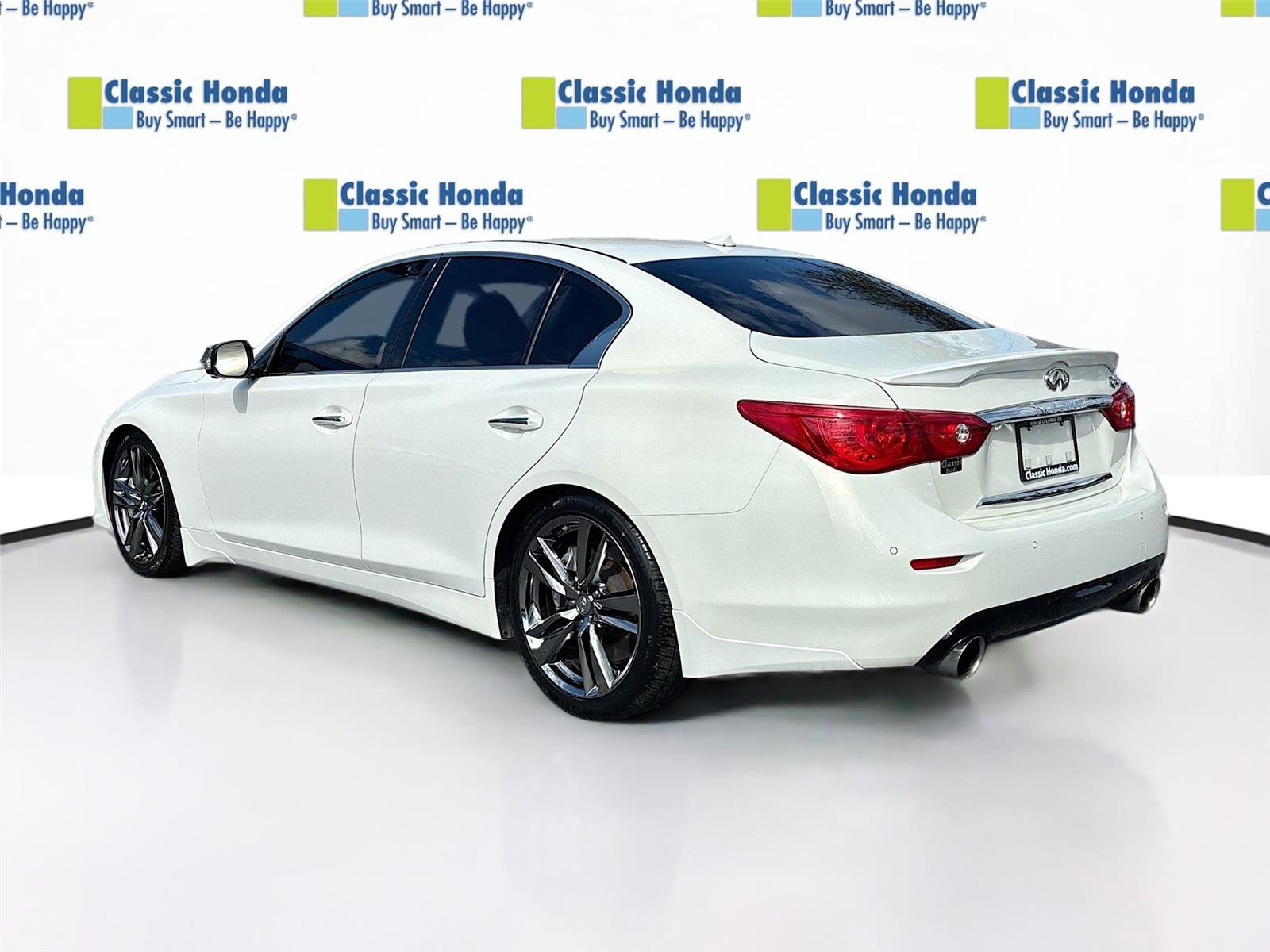 2015 INFINITI Q50 Sport