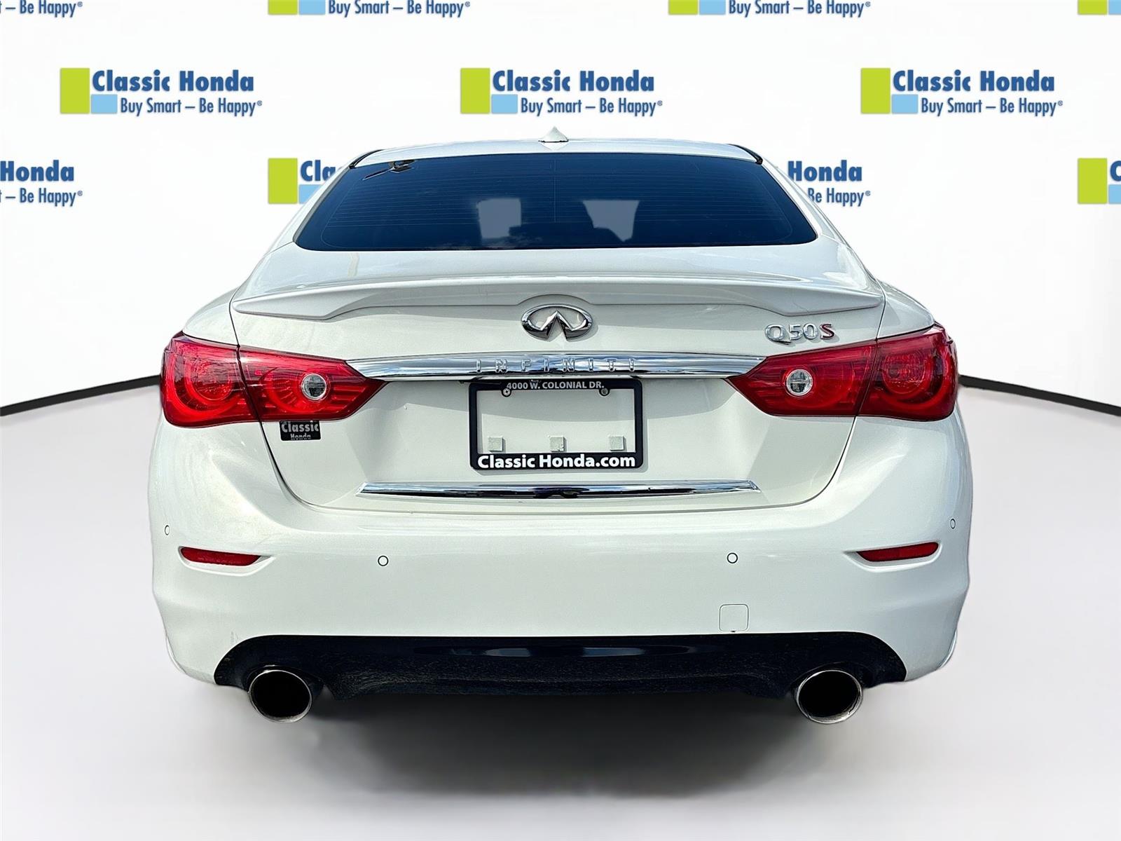 2015 INFINITI Q50 Sport