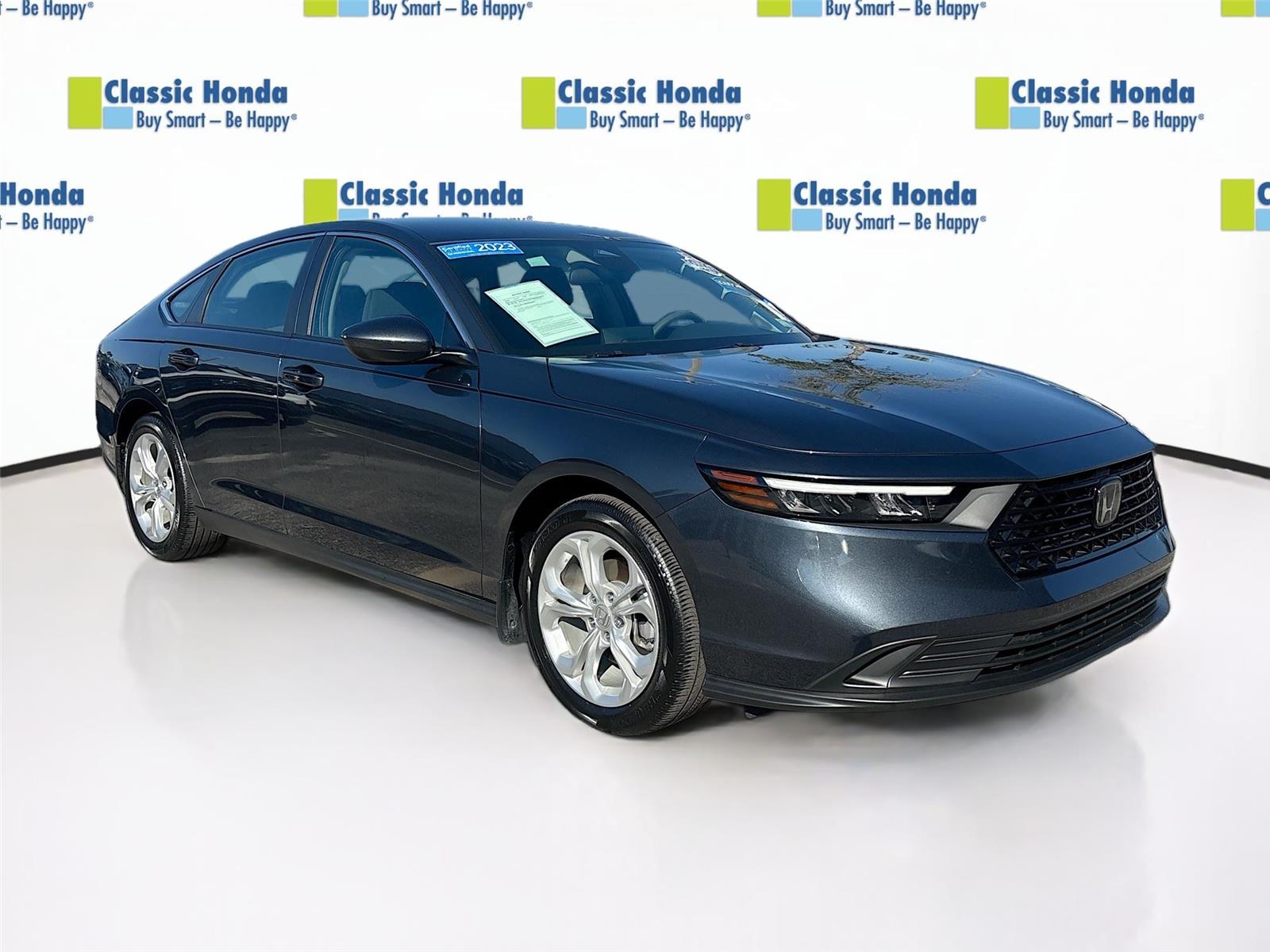 2023 Honda Accord LX's photo