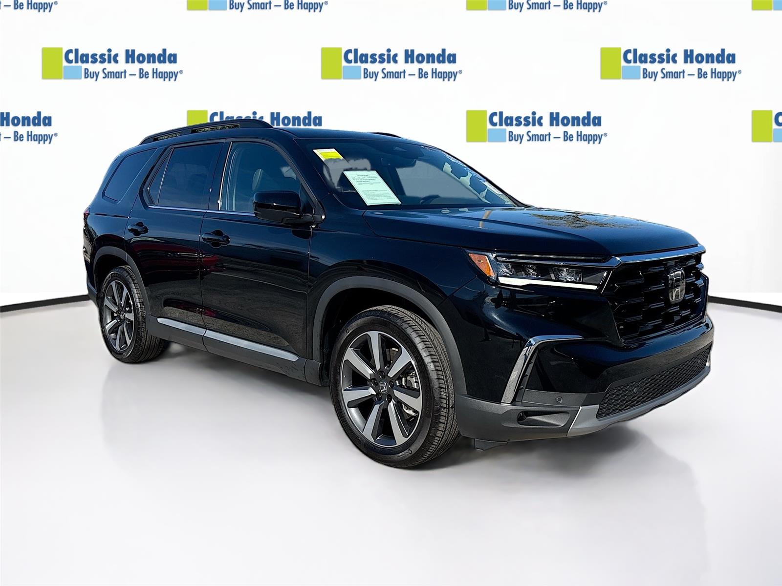 2025 Honda Pilot Touring's photo