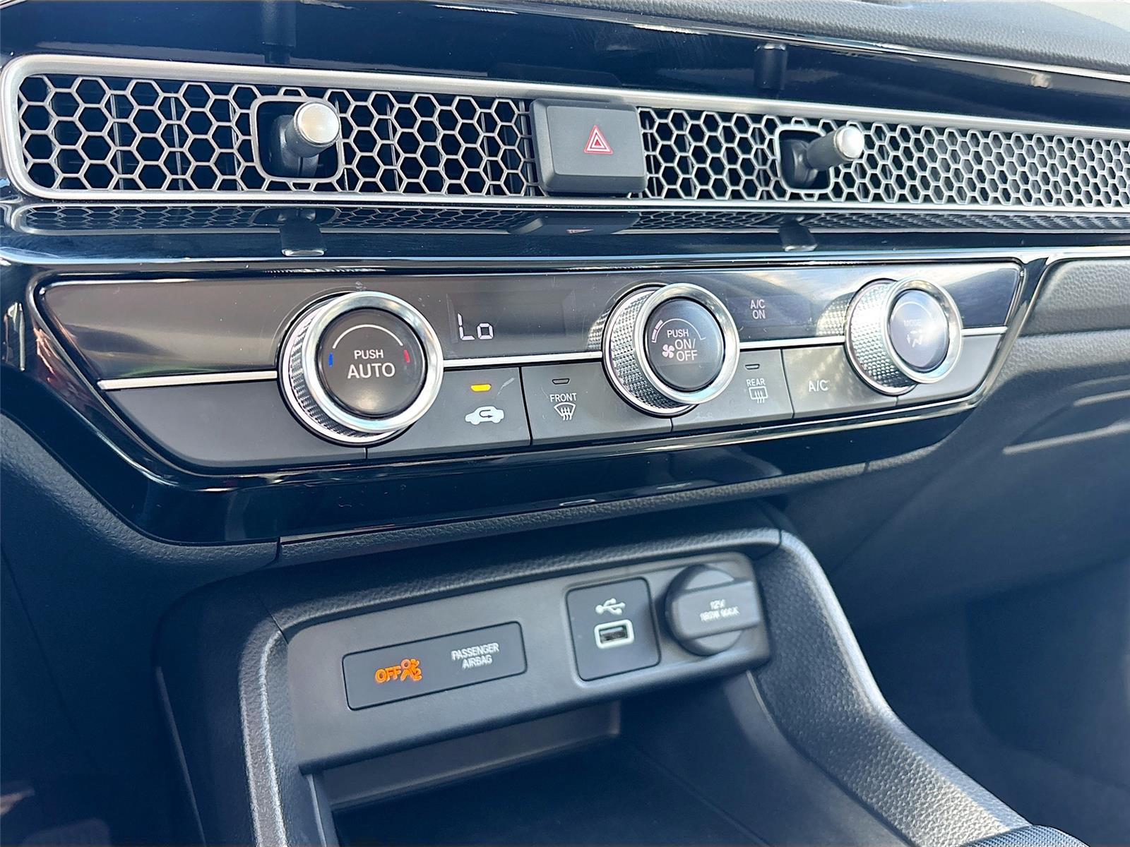 2024 Honda Civic Sedan LX