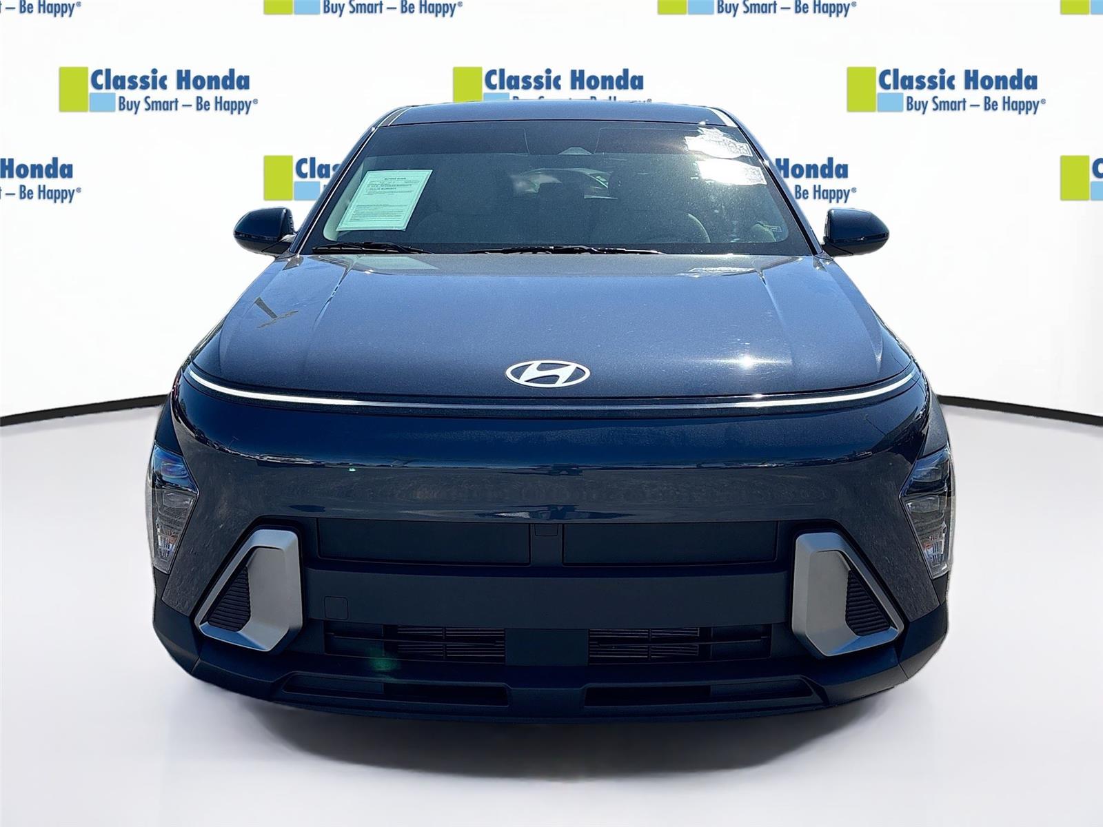 2025 Hyundai Kona SE