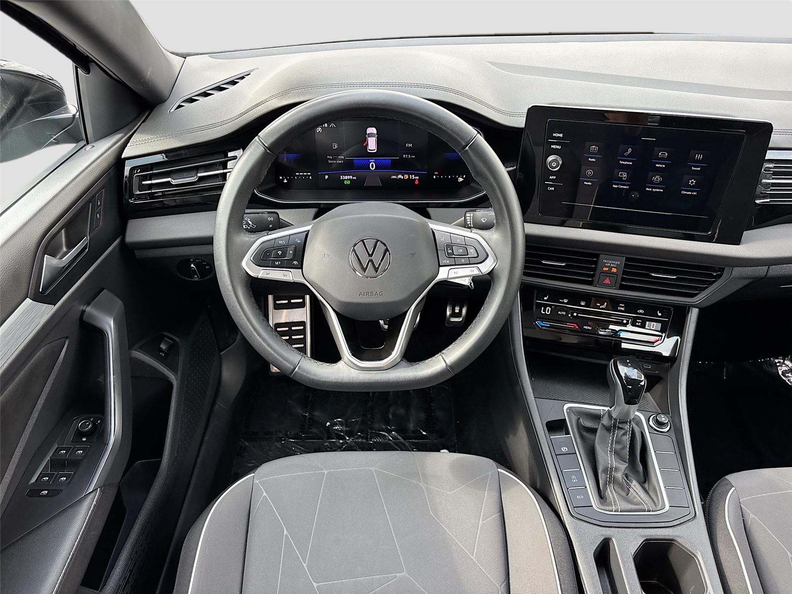 2025 Volkswagen Jetta Sport